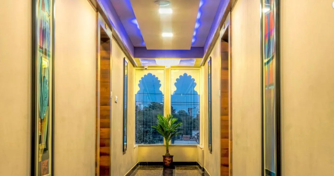 Hotel Kingfisher Udaipur 3*,  India