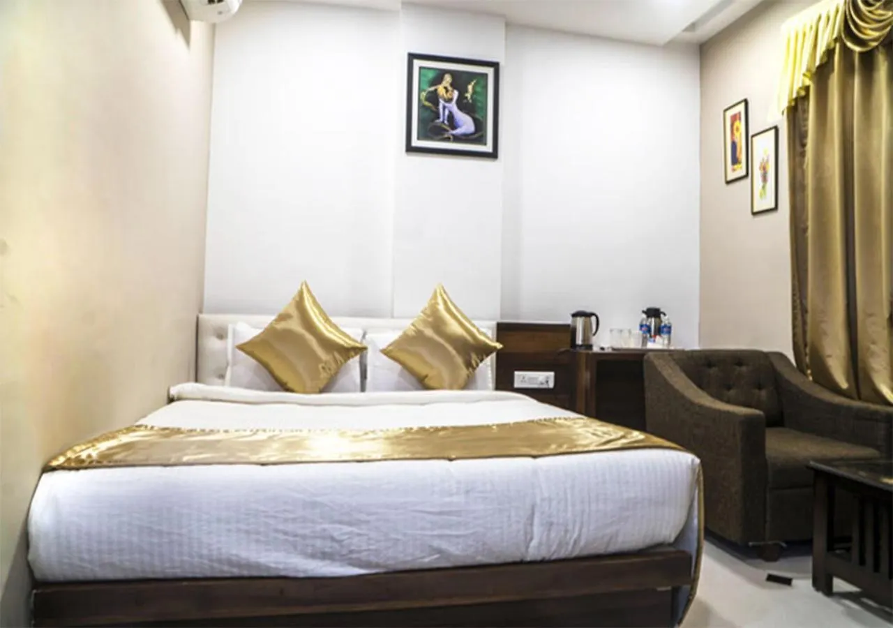 Hotel Kingfisher Udaipur